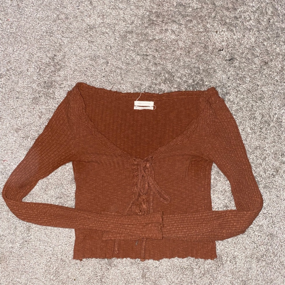 Urban outfitter long brown sleeve